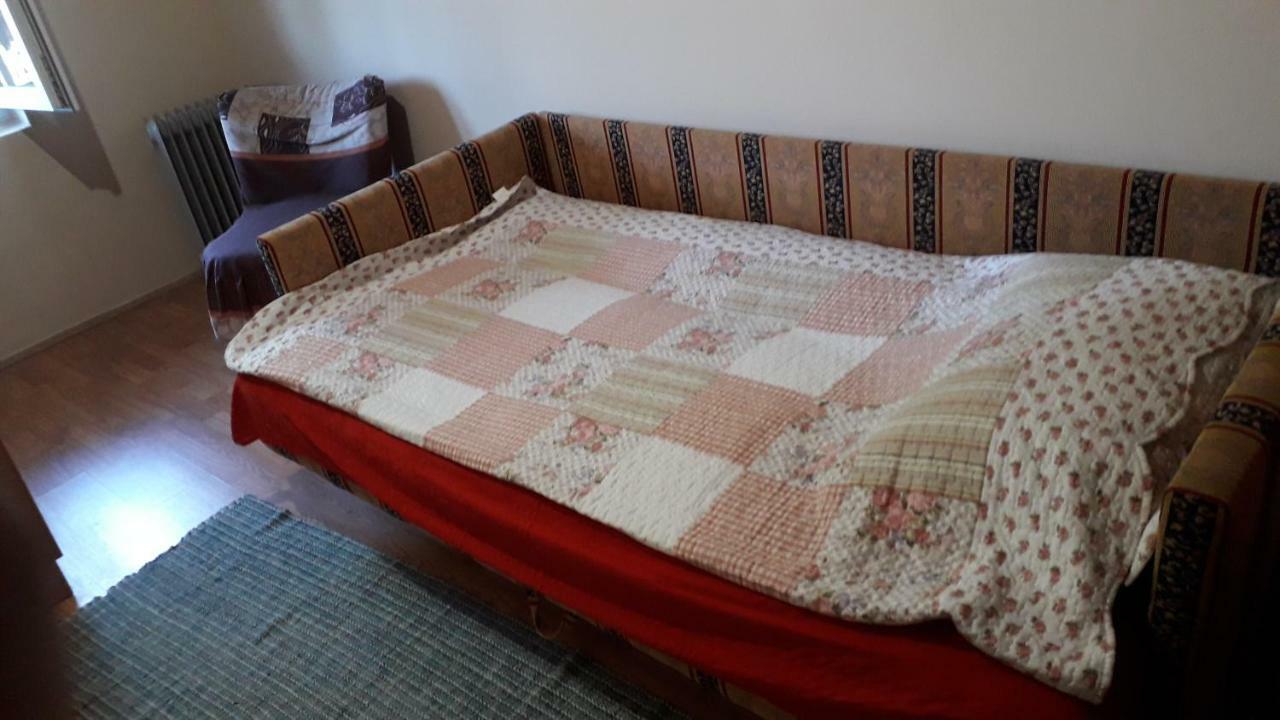 Guest House Jevtovic Sremski Karlovci Ngoại thất bức ảnh